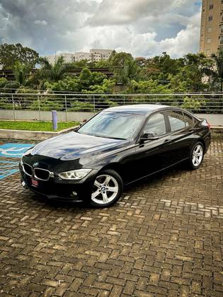 BMW 320i 2.0 16V TURBO ACTIVE FLEX 4P AUTOMÁTICO BMW 320i 2.0 16V TURBO ACTIVE FLEX 4P AUTOMÁTICO